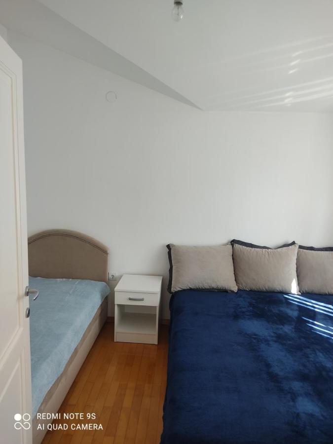 Jovana -- Porodicni Apartmani Igalo Херцег-Новий Екстер'єр фото
