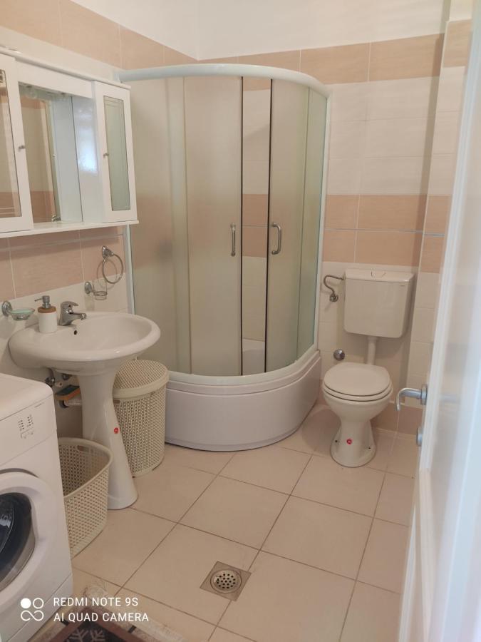 Jovana -- Porodicni Apartmani Igalo Херцег-Новий Екстер'єр фото