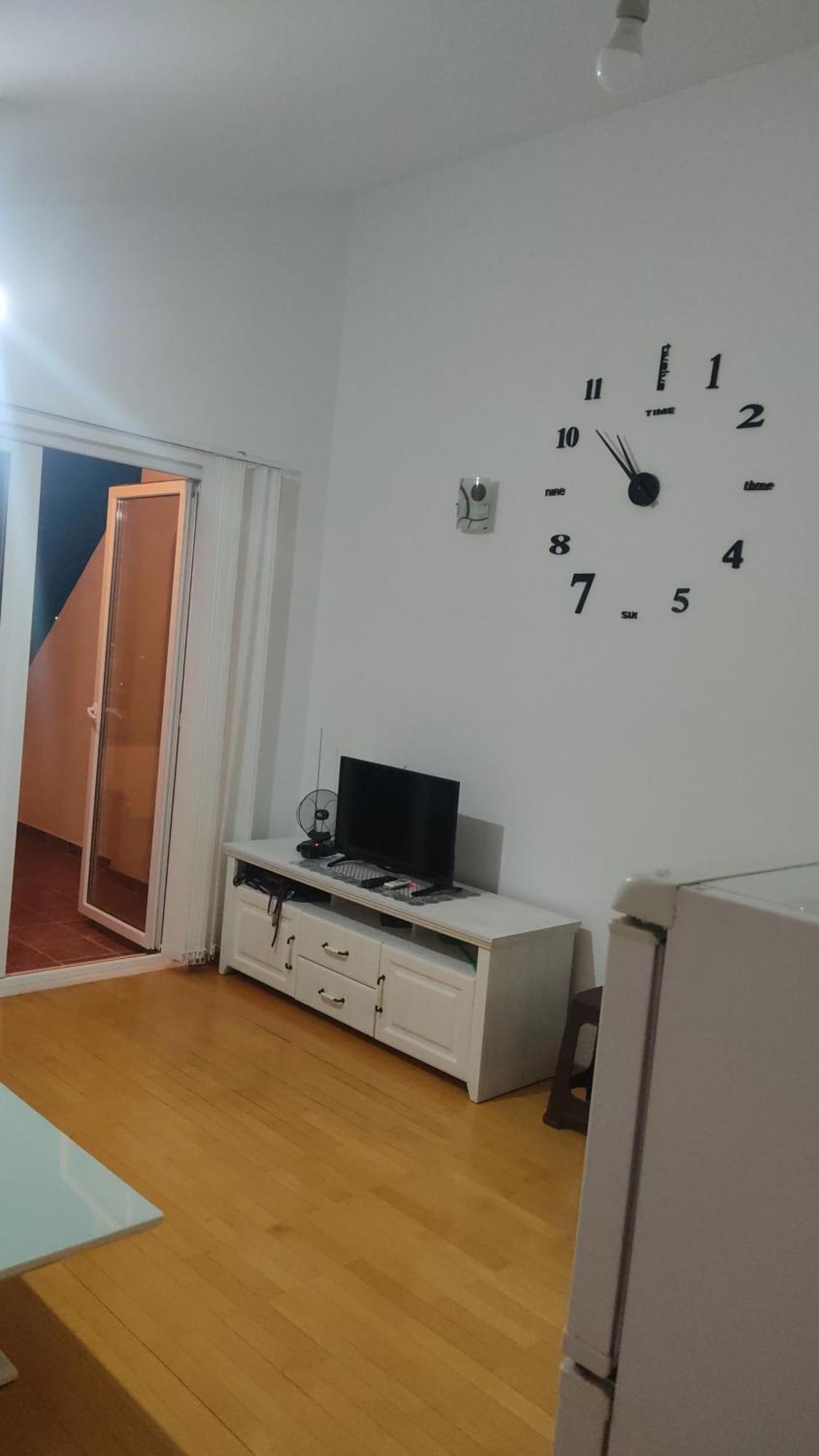 Jovana -- Porodicni Apartmani Igalo Херцег-Новий Номер фото
